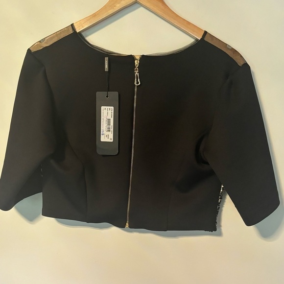 Two’e- 2 pc suit with sequin detailing - Picture 3 of 16